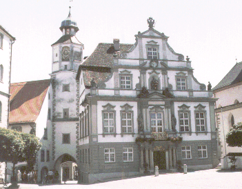 Rathaus mit Ratloch